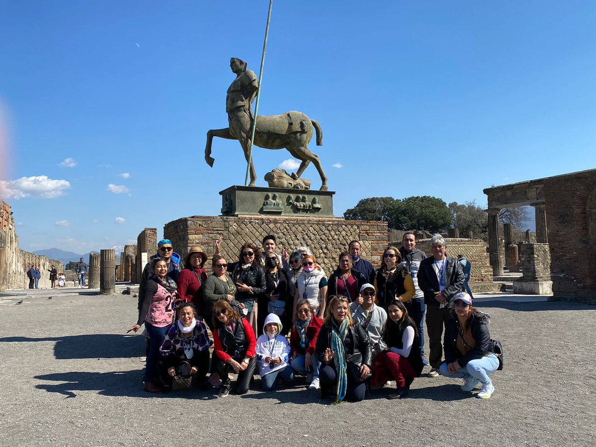 BeyTours's tweet photo. Greetings from Pompeii!

Without cheating, can you pinpoint Pompeii on the map?

#beytours #latinoseneuropa #europetour https://t.co/bxnrVivuHi
