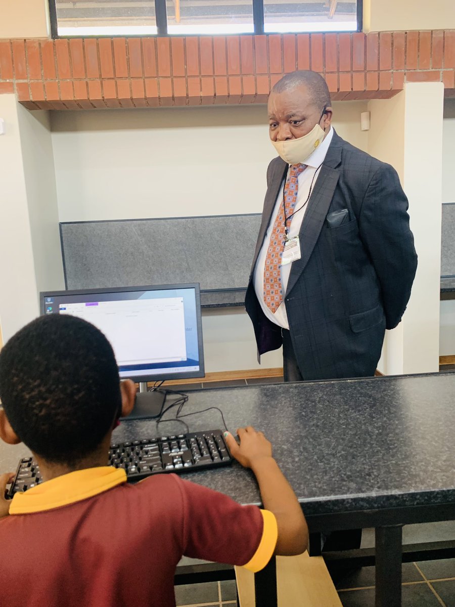 DMPR_ZA's tweet photo. Rearata Primary School boasts of classrooms that can accommodate up to 500 learners, admin block, a library, and a computer centre. #SLP #MiningCharter https://t.co/k1n5ChGWvR