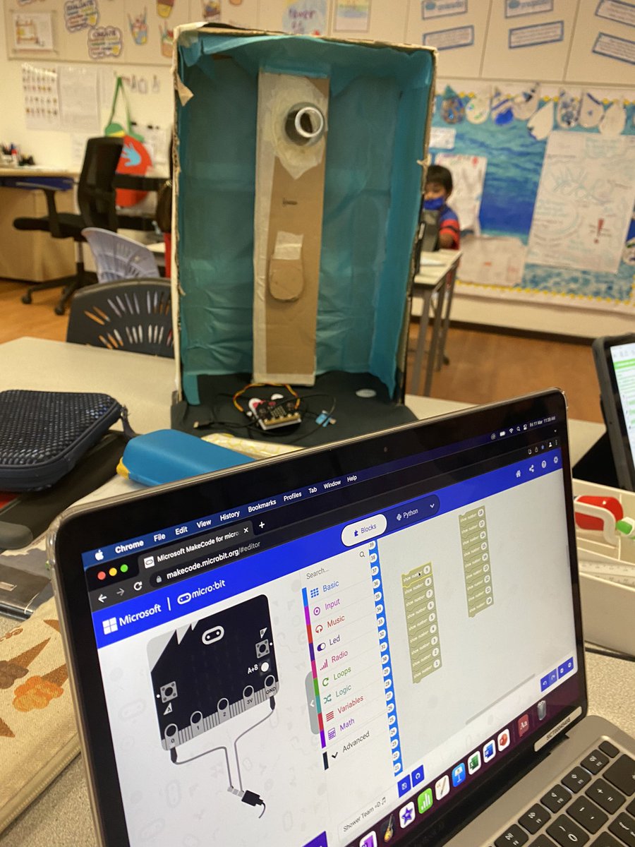 DCSG_CME's tweet photo. Outstanding problem solving with microbits. So impressed with the design of water sensor machines and discussion around Good life Goal #6 Save Water. I need these in my bath, on my balcony &amp; fitted to my taps. Excellent perseverance, collaboration and thinking. #DCSG #DCSGJunior https://t.co/bg6AtPEzfC