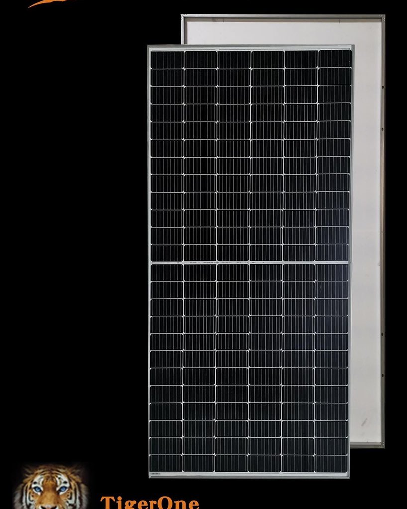 tinalt220's tweet photo. Amerisolar TigerOne Solar Modules strongly recommended：Stronger frames, larger packing quantity, Faster installation, Lower project cost

For more details, feel free to talk at
tinal@amerisolar-usa.com https://t.co/q37Gbz1e65