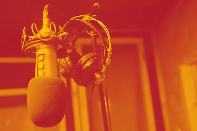 Our March In Person &amp; Online Voiceover Training  Dates are up at sugarpodproductions.com &amp; we have a new insta sugarpod.voiceovers 💕 
#voiceovers #voicedirecting #voiceacting #voicecoaching #gaming #animation