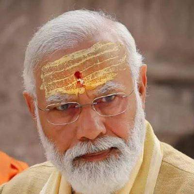 हौसला मत टूटने देना इस महापुरुष का। जब तक बैंक, रेलवे, पोर्ट, एयरपोर्ट क्या मकान, दुकान, खेत और घर वाली के जेवर ना बिक जाएं। डरे नहीं। देश सुरक्षित हाथों में है। #मोदी_है_तो_बर्बादी_है