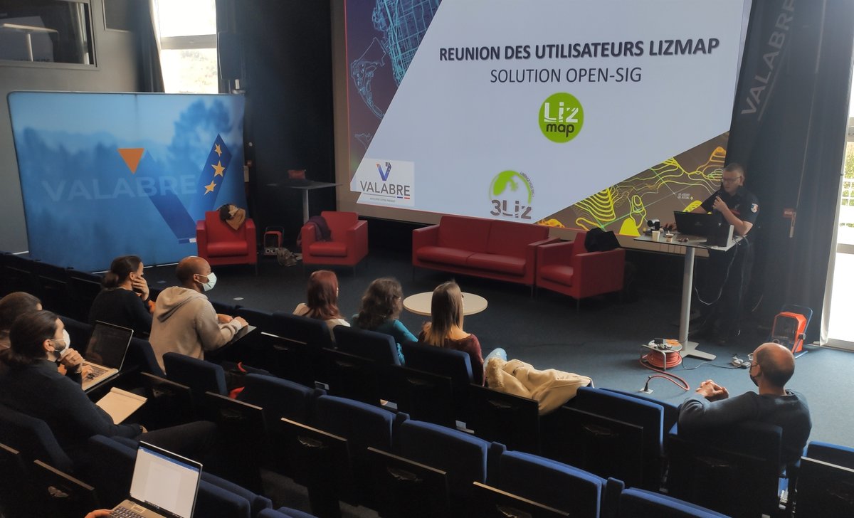 EntenteValabre's tweet photo. Réunion des utilisateurs #lizmap et Solution OPEN-SIG à l'initiative du Pôle Nouvelles Technologies de Valabre. Au programme, évolutions des outils, des enjeux de la DFCI et des autres risques, nouvelles fonctionnalités RETEX #OPENSIS du @sdis04 et @SDIS34 https://t.co/vhvJh81xyO