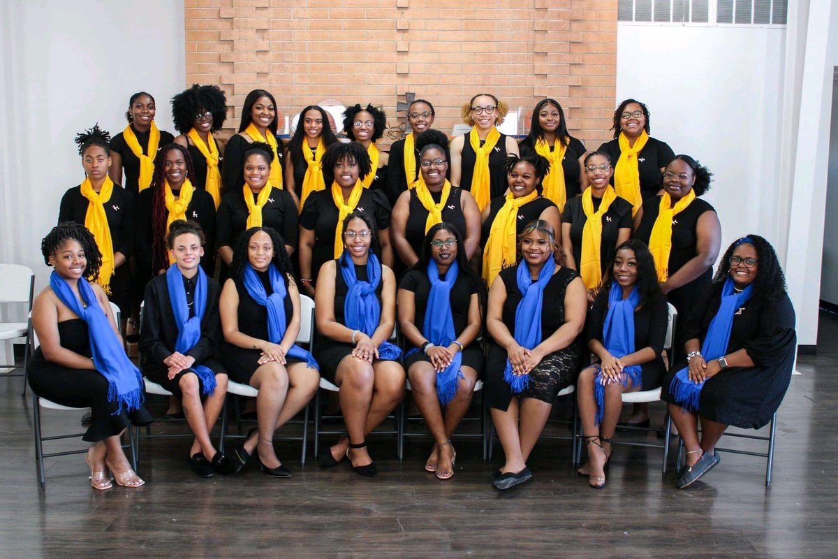Congratulations to the newest members of the Iota Chapter at Langston University in Langston, OK! 
(Yellow scarves spr.22 &amp; blue scarves spr.20) 

Ruby looks good us!! 
#SigmaGammaRho #SGRho #SigmaSWR #SWRUndergrads