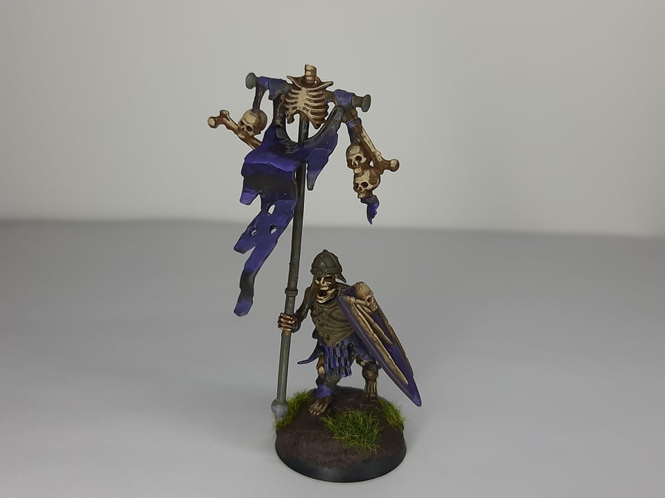 dustytelephone's tweet photo. It's been a year since I painted my first miniatures! I need more skellies! #WarhammerCommunity #miniaturepainting #skeletonhorde #ageofsigmar https://t.co/tjcPyL6BHh
