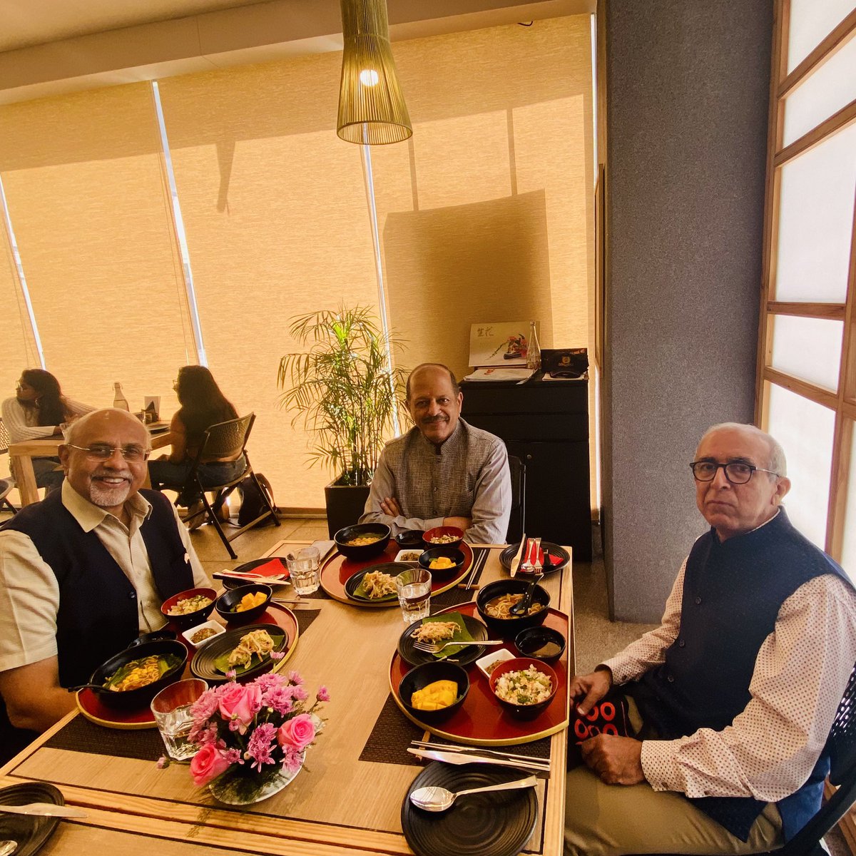 MukeshPatelTax's tweet photo. Lunch at Japanese Restaurant BENTO B… hosted by Indo-Japan Friendship Association, Gujarat in honour of its Patron Advisor Ambassador Sujan Chinoy. In company IJFA President Mukesh Patel, VP Divyesh Radia, Sec. Sundip Shah, Treas. Alpesh Parikh &amp; Amit Gupta BB @SujanChinoy https://t.co/pBa451kzwJ