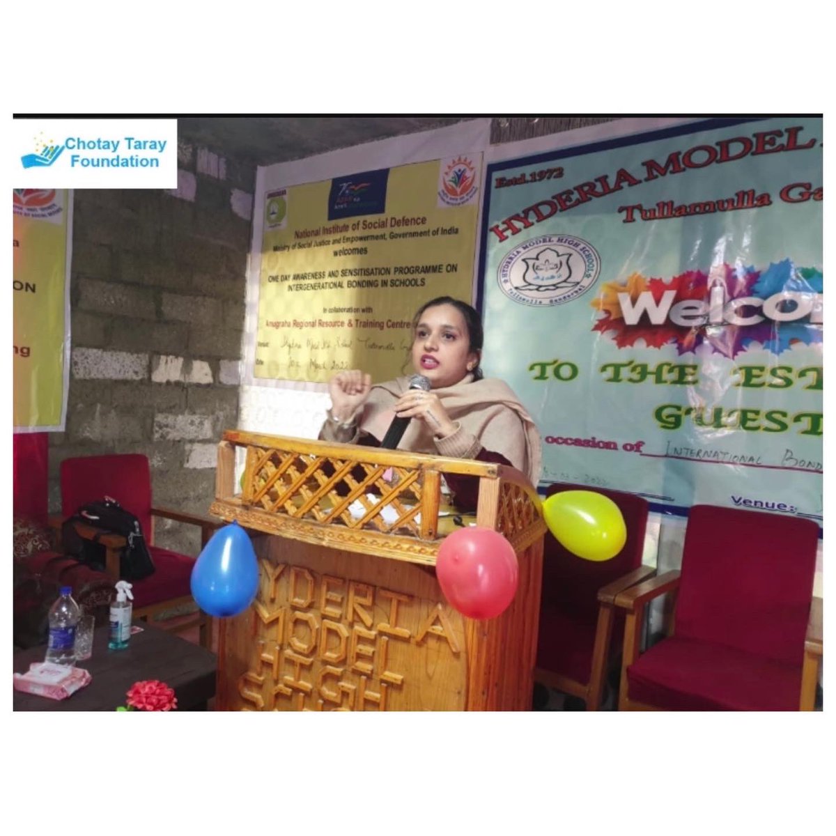 ChotayF's tweet photo. TO CARE FOR THOSE WHO ONCE CARED FOR US IS ONE OF THE HIGHEST HONOR.
One day sensitization and awareness programme at Hyderia School Tullamula Ganderbal was organized by National Institute of Social Defense and District Legal Services Agency, Srinagar. https://t.co/4skaDlaue0