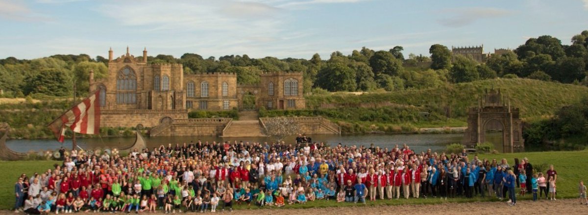 FACT FRIDAY 

Kynren translates from Anglo-Saxon roughly as family or generation. That’s why we are proud that our youngest volunteer is just five years-old and our eldest is 84.

bit.ly/3JOfr9y