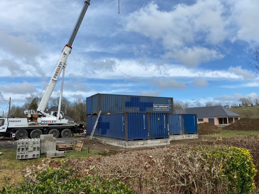 MouvBox's tweet photo. 🇫🇷 Construire sa MAISON CONTAINER c'est le rêve devenu réalité de @autoconstruction_pyrenees grâce à MOUVBOX France.🏠
#mouvboxfrance #mouvbox #conteneurmaritime #conteneur #container #containers #containership #shippingcontainers #batimodule #batimodules #batimentmodulaire https://t.co/kKHXmWTwB3