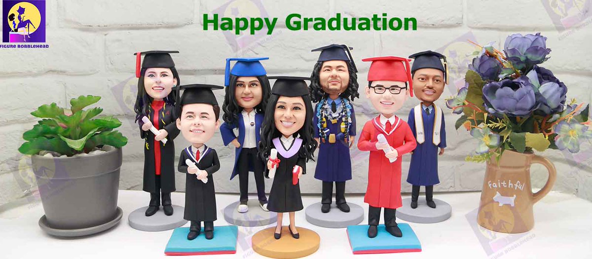 FigureBobble's tweet image. Happy graduation to the 2022 graduates!😀
Why not custom these cute graduation bobbleheads as gifts? Up to $20 off. #graduation #graduation2022 #custombobblehead #bobbleheadday #figurebobblehead #gift #giftsforher #giftsforhim #giftshop #Gifted