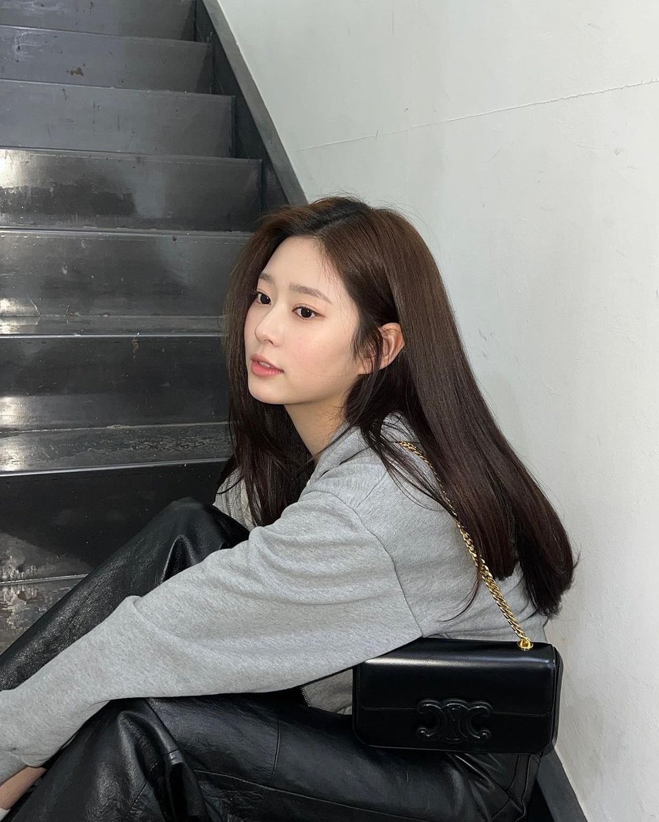 ⠀⠀⠀

                      samiko elijah <3

 ⠀ ⠀