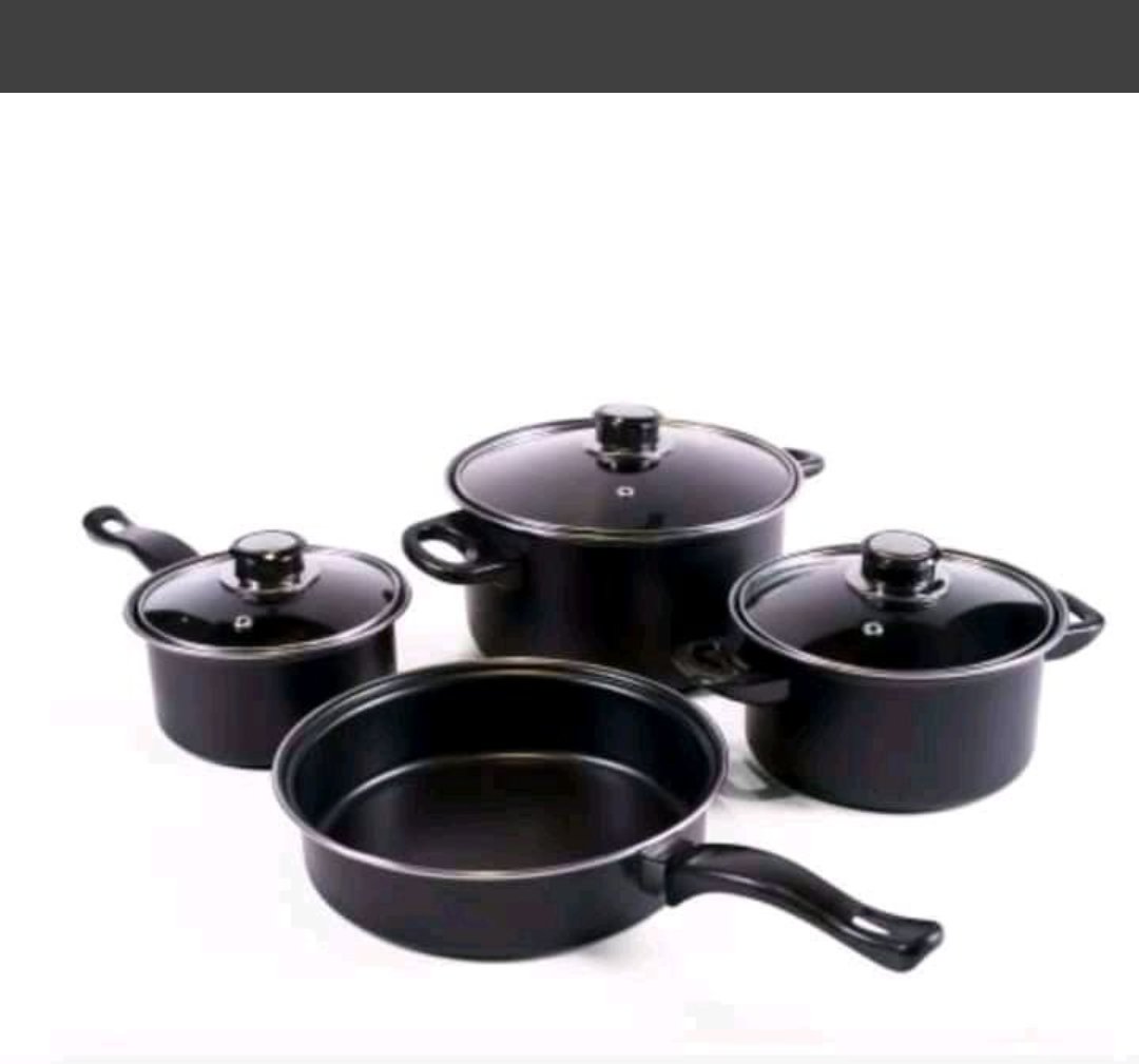 Thabi_Audrey's tweet photo. You know you're in first year when you buy this set from you know where 😂😂🙅🚮
DO NOT RECOMMEND⚠️⚠️
#YouKnowYoureInFirstYear @CapricornFM #AbsaStudent @AbsaSouthAfrica https://t.co/LmpkkIfQPW
