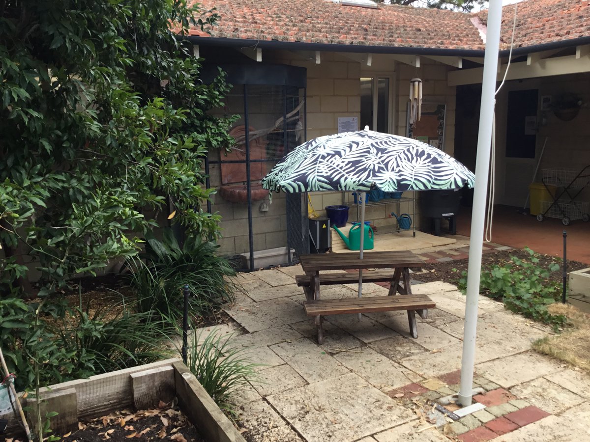 doreen_blyth's tweet photo. A wonderful day in this stunning Unicare ECE Centre. The ‘Learning to Lead‘ program for new and aspiring leaders, as well as the Senior Leaders program has really taken off. [Images are the internal courtyards - the organic garden and outdoor parent lounge] #theECmanagersyear https://t.co/gDmIDrB1PH