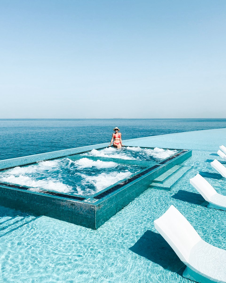 An endless horizon of aqua blue stretches away from the cool waters of the infinity pool at #SALDubai. Perfect for #TimeExceptionallyWellSpent | bit.ly/TW-SAL-BAA Thank you, IG @/irina_za - #BurjAlArab #JumeirahHotels