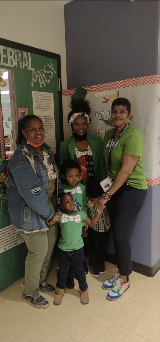 ShyreonJ's tweet photo. Wolf Creek Celebrates Exceptional Children’s Week with our amazing superhero administration team, teachers, paraprofessionals, and service providers. #SEC_ECW @FCS_SEC https://t.co/43vKvT98Ba