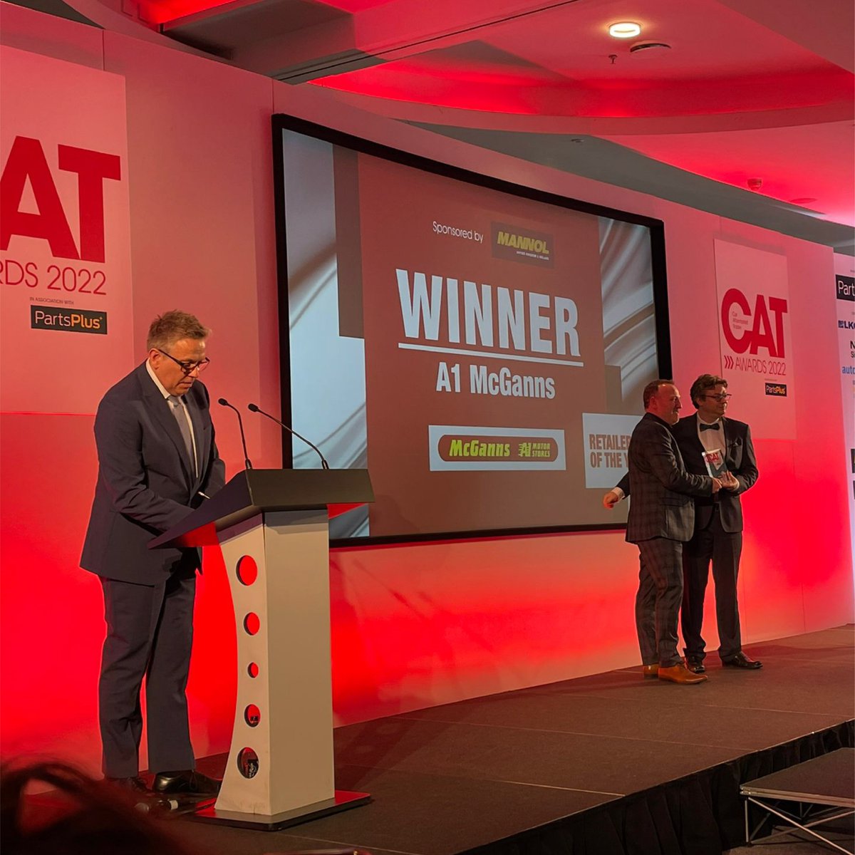 a1_autogroup's tweet photo. One of our stores picked up Retailer of the Year at an industry award ceremony yesterday. Northampton, go check out your local award winning store @a1mcganns  🏆
@CAT_Mag 
#CatAwards2022 #Aftermarket #AutomotiveRetail #AwardWinner https://t.co/OX8a6v6qL0