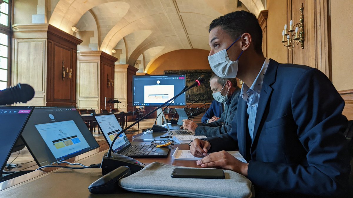 OpenCitiz (@opencitiz) on Twitter photo Nous étions en <a href="/sarthefr/">Département de la Sarthe</a> pour lancer le 1er des 4 ateliers qui vont jalonner la 3ème phase de la mission d'élaboration de la feuille de route des usages numériques. Ce fut l'occasion de réfléchir aux modalités de gouvernance et d'implication des acteurs dans cette belle démarche. Nous étions en <a href="/sarthefr/">Département de la Sarthe</a> pour lancer le 1er des 4 ateliers qui vont jalonner la 3ème phase de la mission d'élaboration de la feuille de route des usages numériques. Ce fut l'occasion de réfléchir aux modalités de gouvernance et d'implication des acteurs dans cette belle démarche.