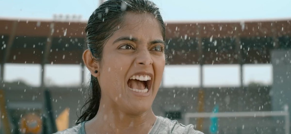 SuchetBoragalli's tweet photo. Why did you cut these scenes?, Anna @director_radhaa @UV_Creations
It would have been so much better if these scenes were there .and  Climax had to make a full-length video ..a part from that this movie was really superbbbbb👌🔥..
@MusicThaman https://t.co/Y2AdIJVgyJ
