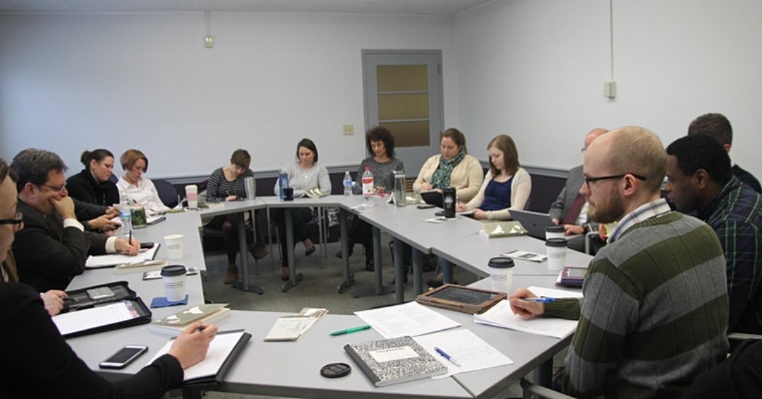 So much coming up soon for Outside the Wire, our program highlighting veterans' experiences of the pandemic. Tomorrow: generative writing w/Warrior Writers facilitators. Monday: panel discussion with Simone Gorrindo, Eileen Schell, and Pete McShane. https://t.co/LlBZah0LZP https://t.co/e7Jr0jC7su