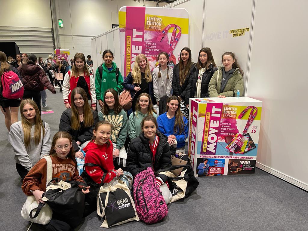 StMarysExpArts's tweet photo. Dance trip to ‘Move It’ at the Excel centre today! An inspiring day of performances and workshops! https://t.co/yxXuslfgO3