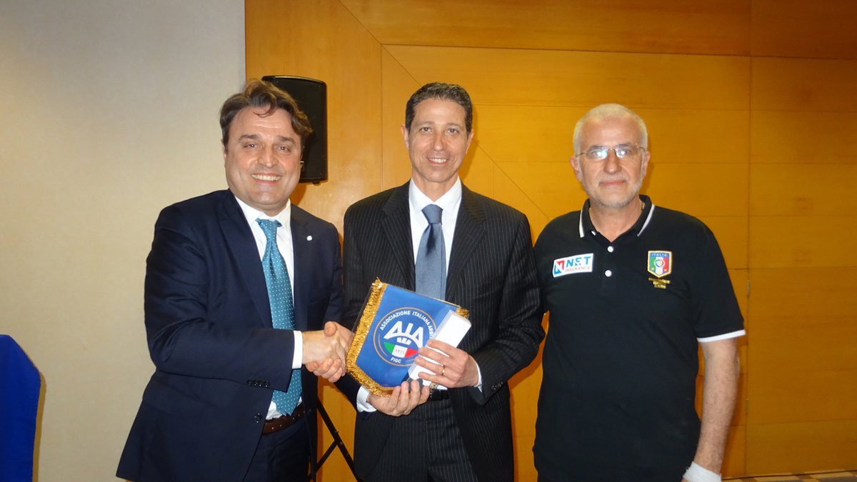 AIA_it's tweet photo. A Fiumicino la 2^ sessione del raduno #CAN5 di metà Stagione per gli #arbitri di Lombardia, Abruzzo, E.Romagna, Umbria, Marche, Molise, Puglia, Sicilia, CPA Trento e CPA Bolzano. Falvo: “Sempre abili e reattivi”. Zappi: “La CAN5 ha compreso in pieno il senso delle nostre riforme” https://t.co/0zekaJWesq