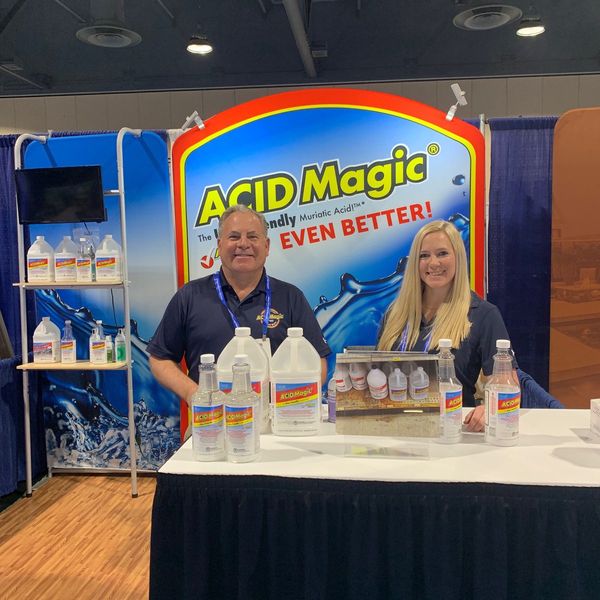 AcidMagicUSA's tweet image. Second day at the Western Pool &amp;amp; Spa Show! Stop by booth #519 to learn more about the safer alternative to muriatic acid!

#ACIDMagic #Certol #MicroCare #WesternPoolandSpa