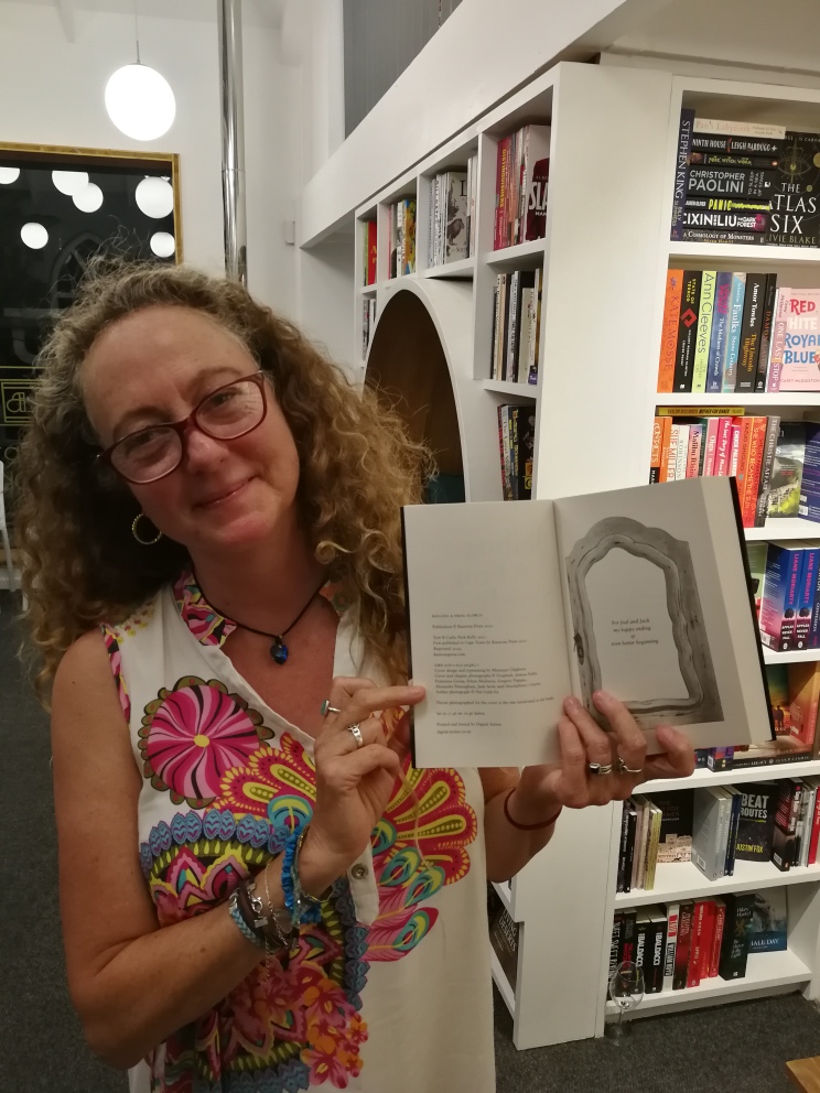 KaravanPress's tweet photo. Congratulations, @CathyParkKelly1!
#BoilingAFrogSlowly
#reprint #memoir https://t.co/0HDQuzZc60