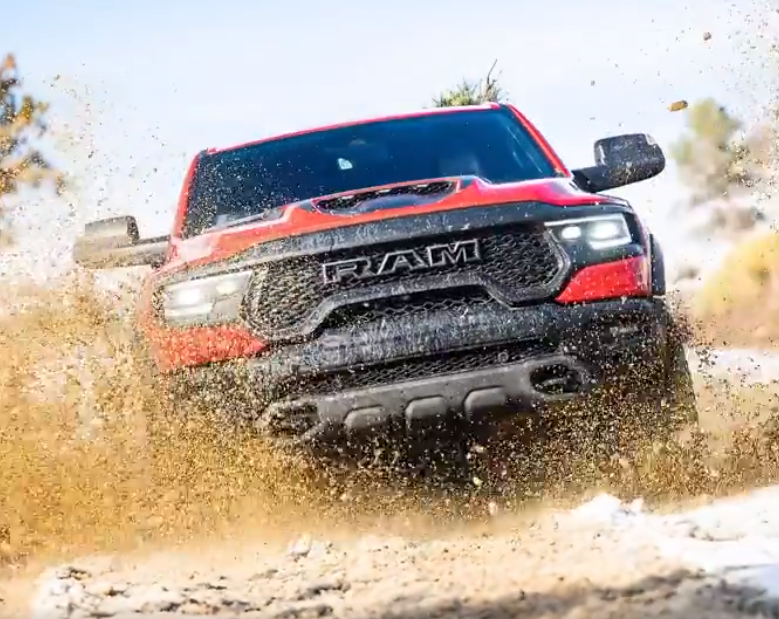 ThunderChrysler's tweet photo. I think this week's #FrontEndFriday has a clear winner! 🏆 #Ram
📸: Ram https://t.co/5pyqmMPNG4