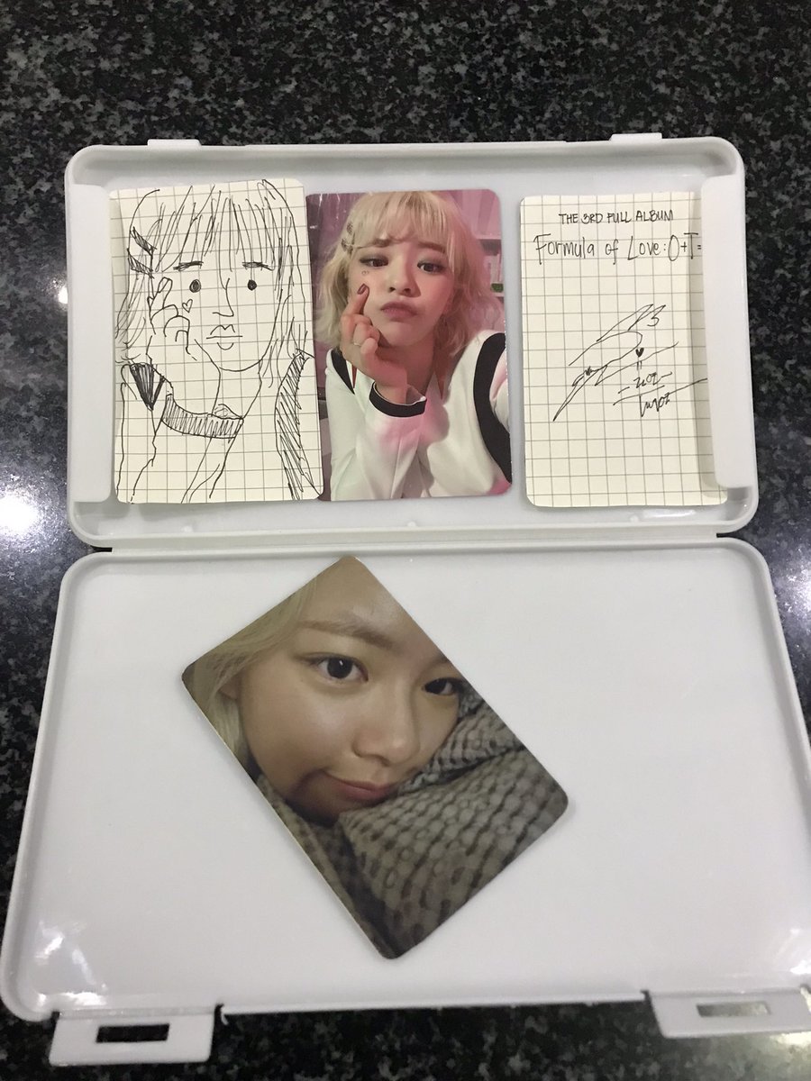 yooyooniejeong's tweet photo. Hello @pitancart thank you so much for packing jeongyeon noot2 pc safe❤️ it arrived safe sa consol ko hehehe☺️ unti next budol❤️ #pitank_you. #yoonijeongcollects https://t.co/haVJ9G4aTv