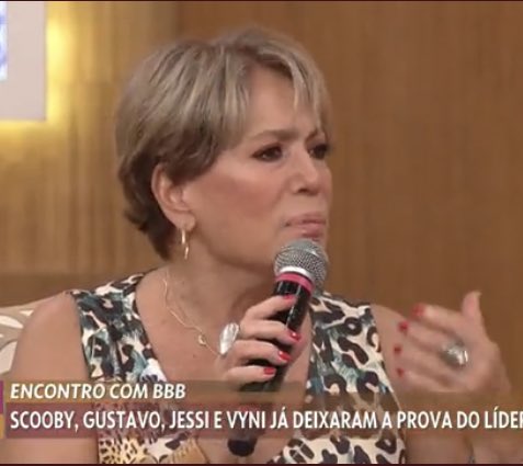tracklist's tweet photo. Susana Vieira falou sobre a saída de Jade Picon do #BBB22:

“Eu não entendi até hoje, acho que isso tudo é jogada da nossa emissora pra contratar ele (Arthur) de novo. Porque não é possível que uma menina com 18 milhões de seguidores perca para o Arthur” https://t.co/Hfg6n85GIs
