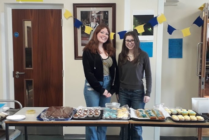 KeswickLbh's tweet photo. Fantastic results from today's cake stall to help raise funds for Ukraine -£455. Well done everyone! @KeswickSchUK #iloveboarding #Britishredcross https://t.co/2UP0nppnUi