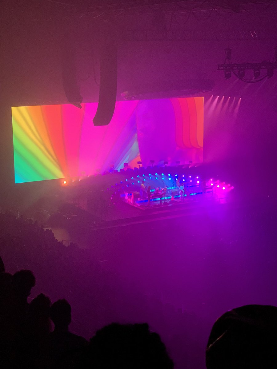 hurryharryx's tweet photo. I am speechless @tameimpala https://t.co/yUhuS0yedV