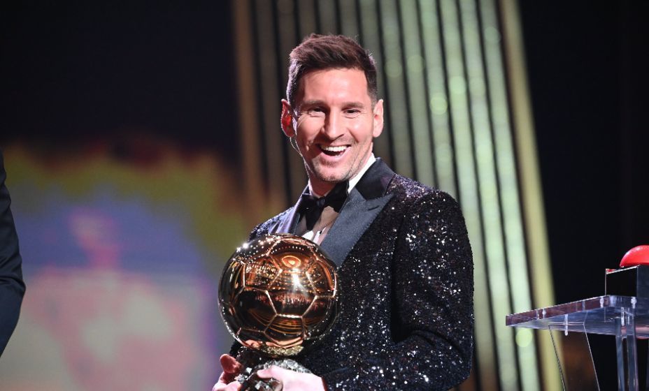 ван дейк золотой мяч. месси 7 золотой мяч. Messi ballon dor 2021. какие вратари получали золотой. месси последний награды 2023.