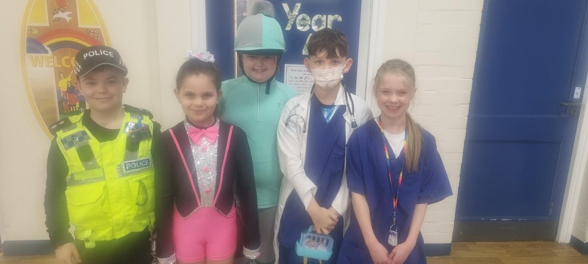 There are just too many fabulous costumes not to share! #worldofworkweek #rasiningaspirations
