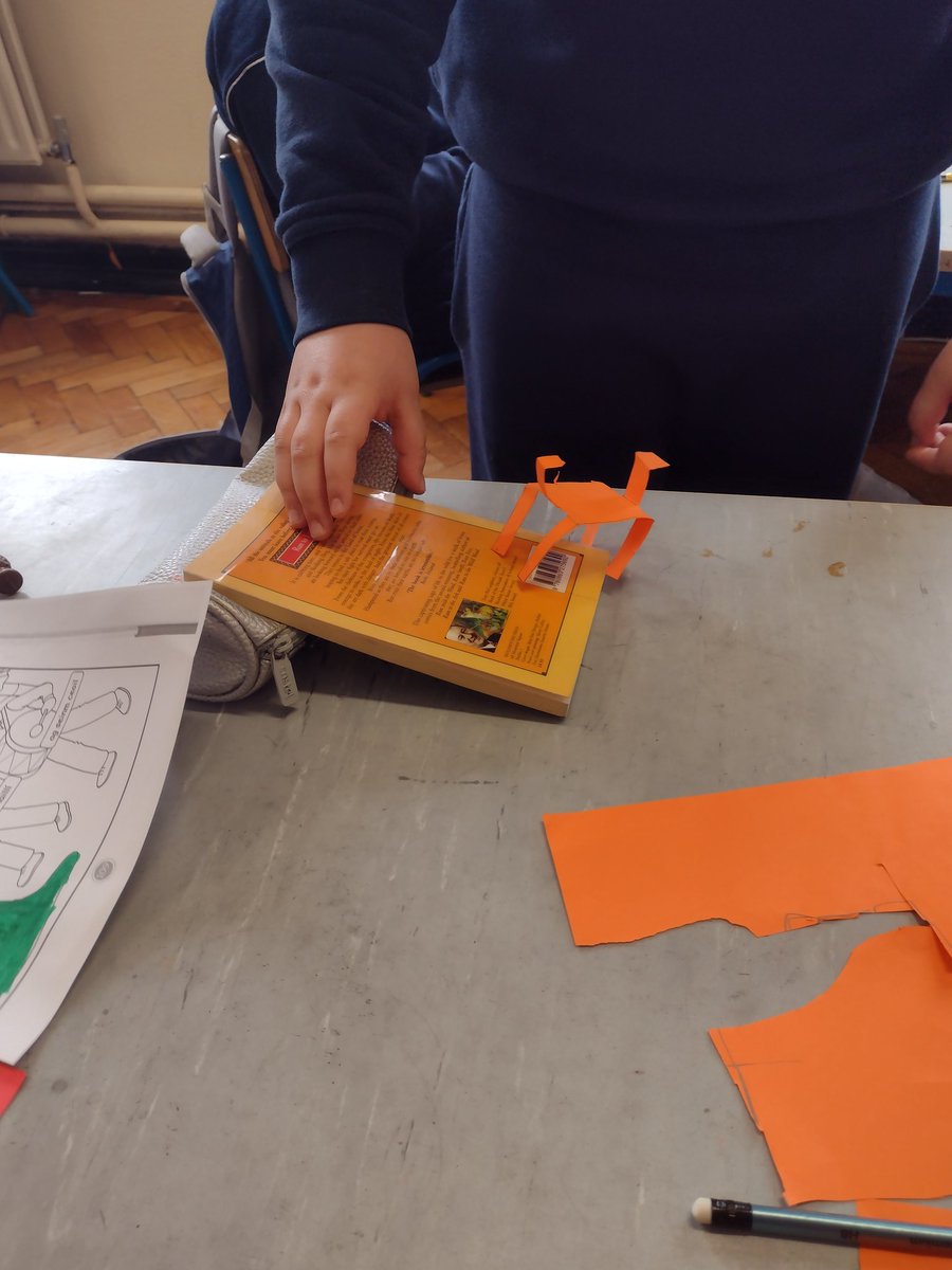 msrussresource's tweet photo. @EngineerIreland @BunscoilSynge Pupils from Bunscoil Synge St were busy designing paper playgrounds, 'walking' horses and bridges made from skewers and wine gums as part of #STEPSEngineersWeek https://t.co/nDzkAK7LY6