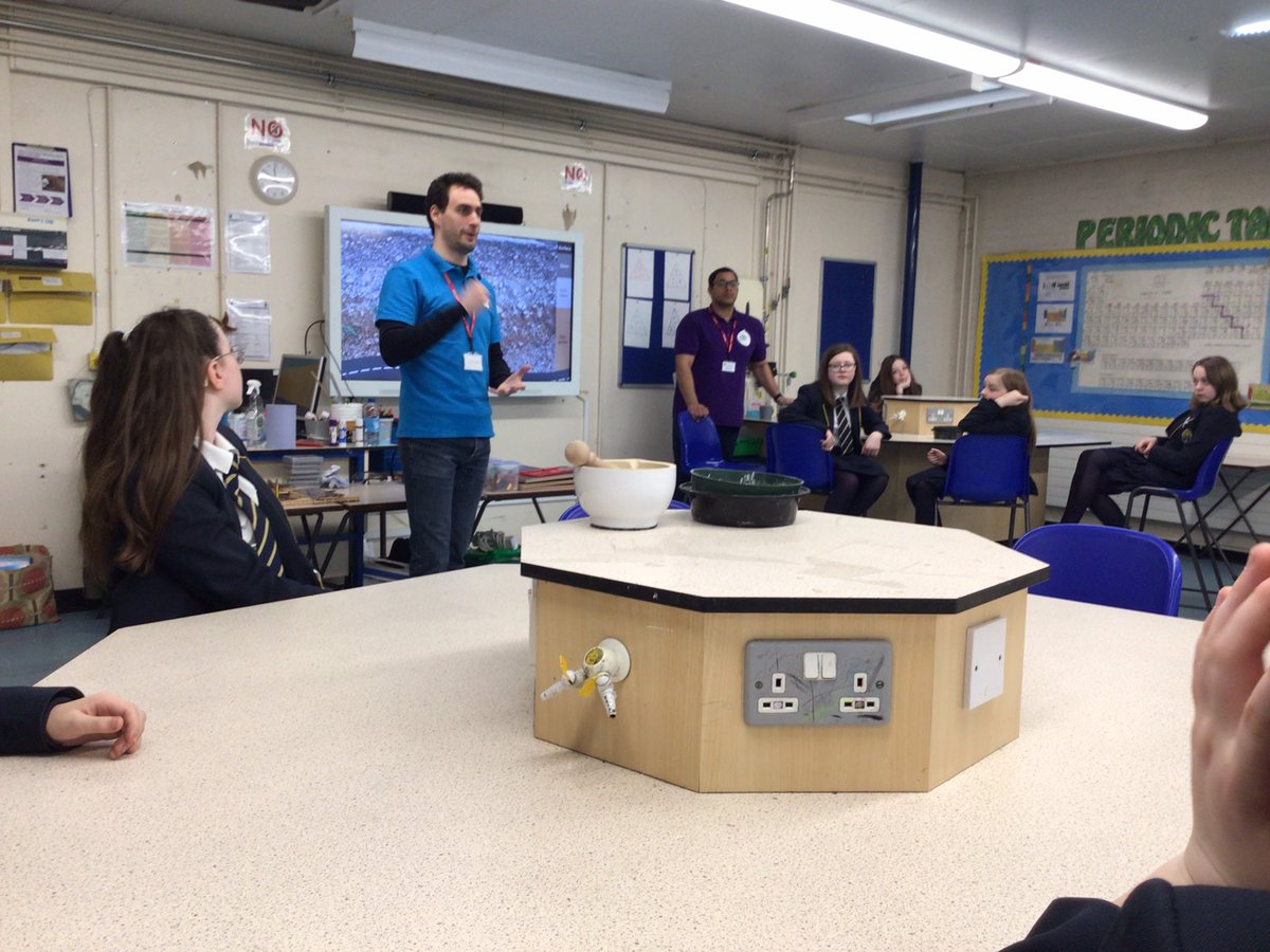 Fantastic workshop ‘On the Road’ for Year 7 Scientists today! An inspiring journey learning about road building and careers as an engineer, materials scientist and environmental scientist. Thank you <a href="/camsciencecntr/">Cambridge Sci Centre</a> #NationalCareersWeek2022