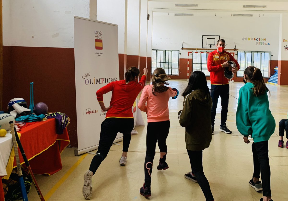 CEIP Generación del 27 tweet media