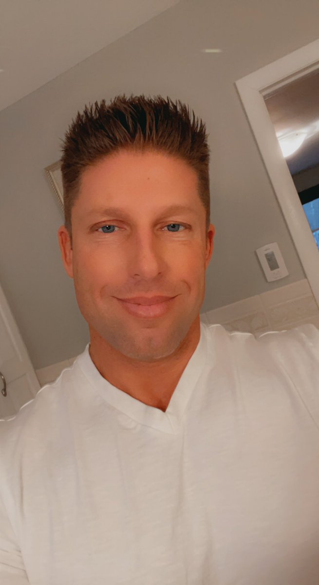 MikeKoskiniemi's tweet photo. Get a vision for your goals in life. Unlock what’s inside of you and let the greatness take root and flourish. You are destined for amazing things in this life. Today get a vision for it! #fitnessmotivation #nutrition #support #wellness #psychology #weightloss #painsolutions https://t.co/edgs3D5m3o