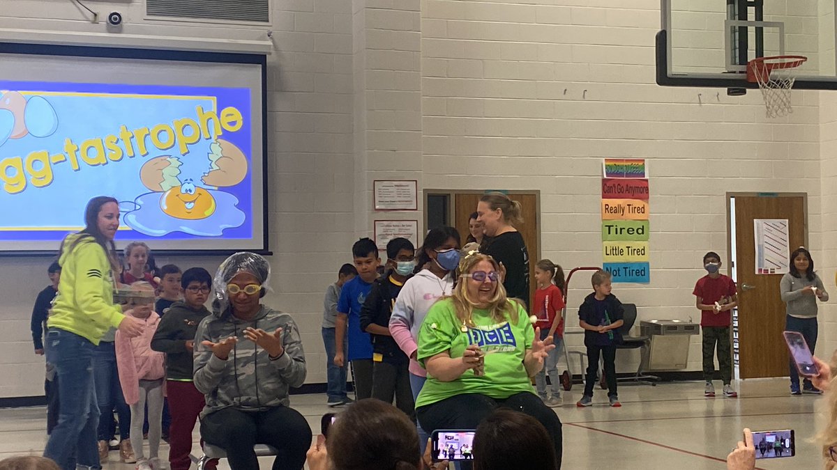 Big day for 4B! We had so much fun at the spirit rally today! Cracking eggs and cutting hair! Proud of these learners 😃 @DCEtrailblazers