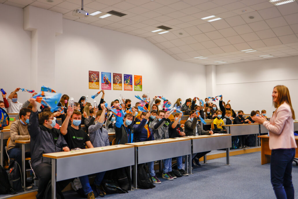 EusairPoint's tweet photo. #Popri #Eusair #Youth competition 2022 is 🔛❗️💪🎊
In the regional pre-selections national finalists were selected! The winners will be invited to the 2nd International Competition, to be held back-to-back to the 7th EUSAIR Forum (16-17 May 2022).
https://t.co/Fm7axEDWpV https://t.co/35AgGNME7k