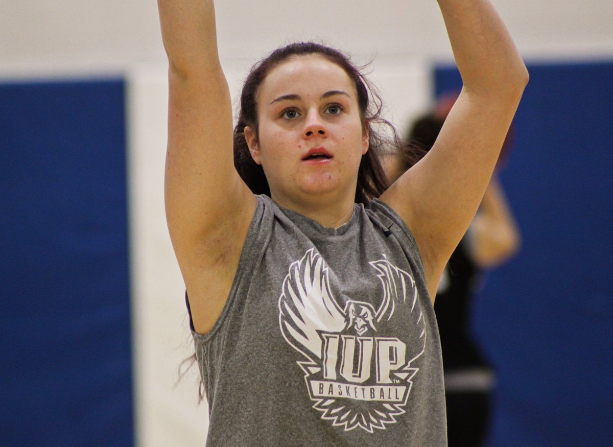 IUP_WBB tweet picture