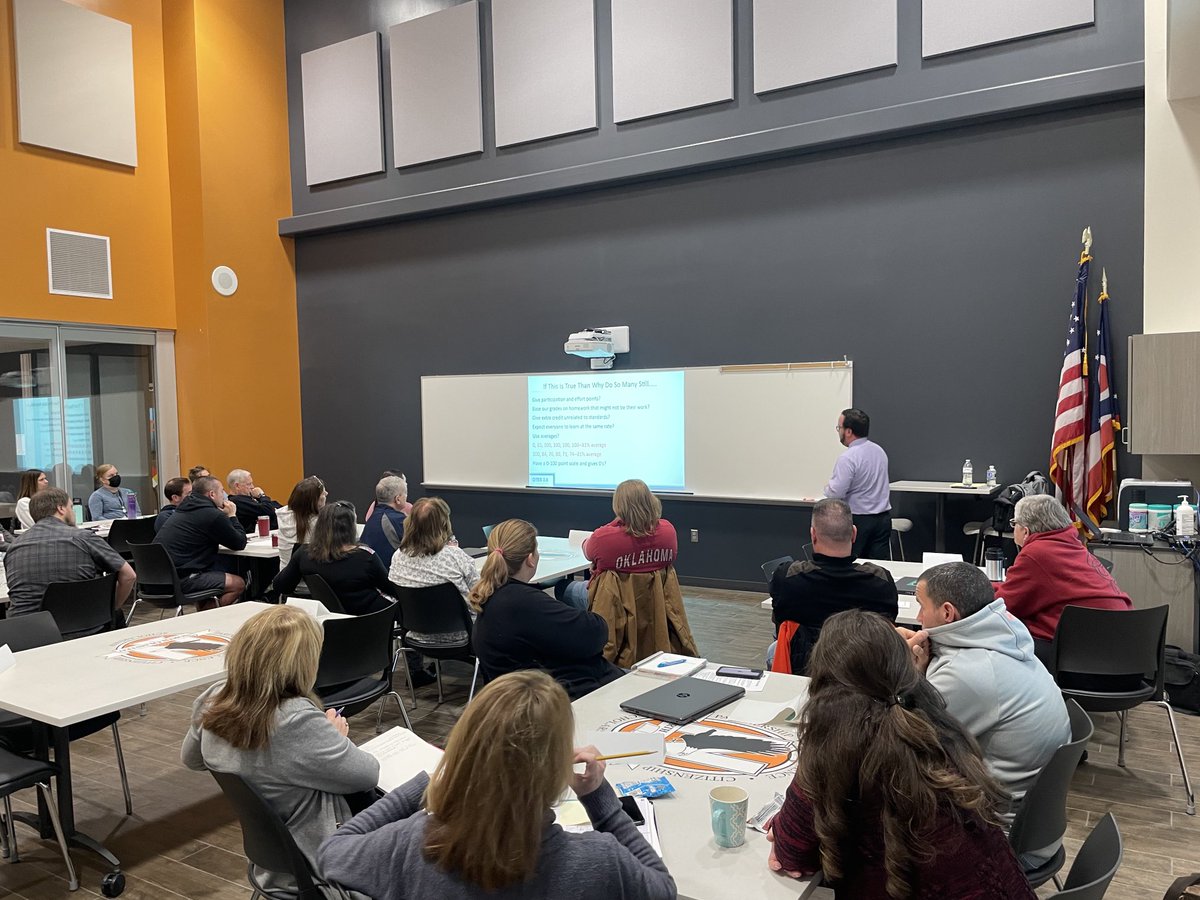 NOCSHR's tweet photo. Thank you Dave Kish, Assistant Superintendent of Lorain County ESC for working with many of our K 12 teachers with HQSD on our Professional Day. Great presentation. Great information. Great work by our teachers. https://t.co/7yCLfSemzp