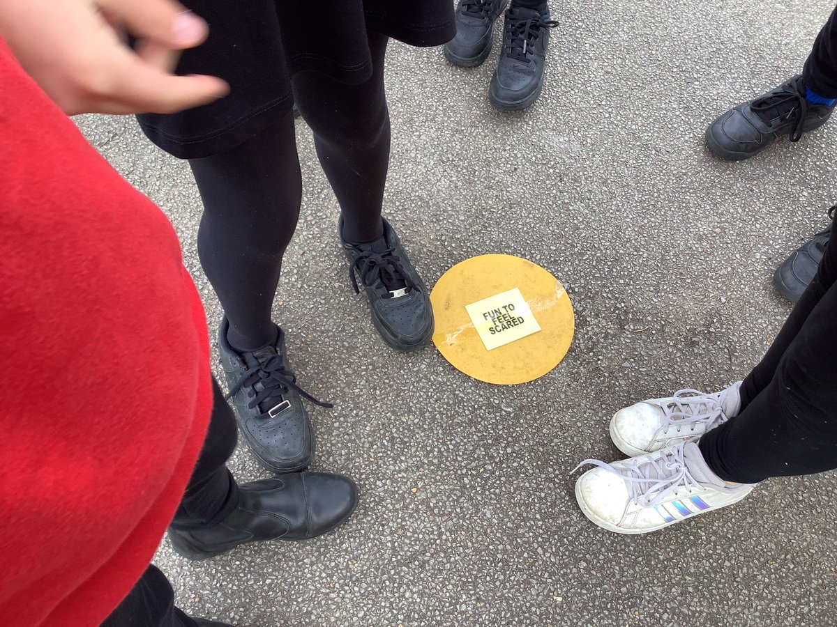 Miss Wakefield tweet media