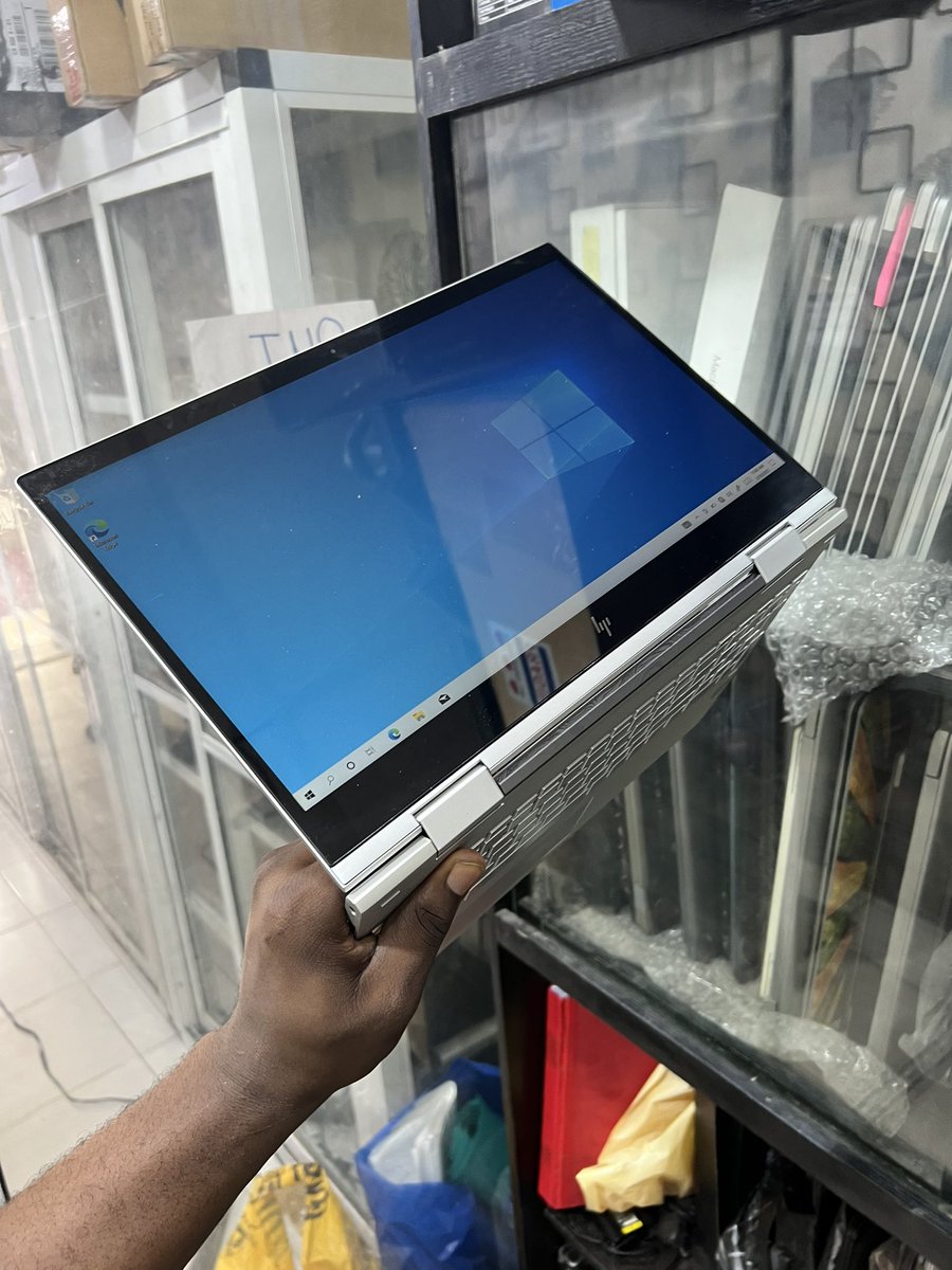 Geekglobaltech's tweet photo. 🇺🇸US Used 
HP Envy 15 2 in 1
8gb ram | 1 tb hdd
Core i5 8th Gen
Fingerprint | Convertible 
Touchscreen 
Comes with charger 
Direct Legit as New♡

Price: 328k 

Please if this make it to our TL
Kindly help me hit the ❤ &amp; Retweet Button.
#WeekendsOffer #GeekTech https://t.co/B4CbptZgdL