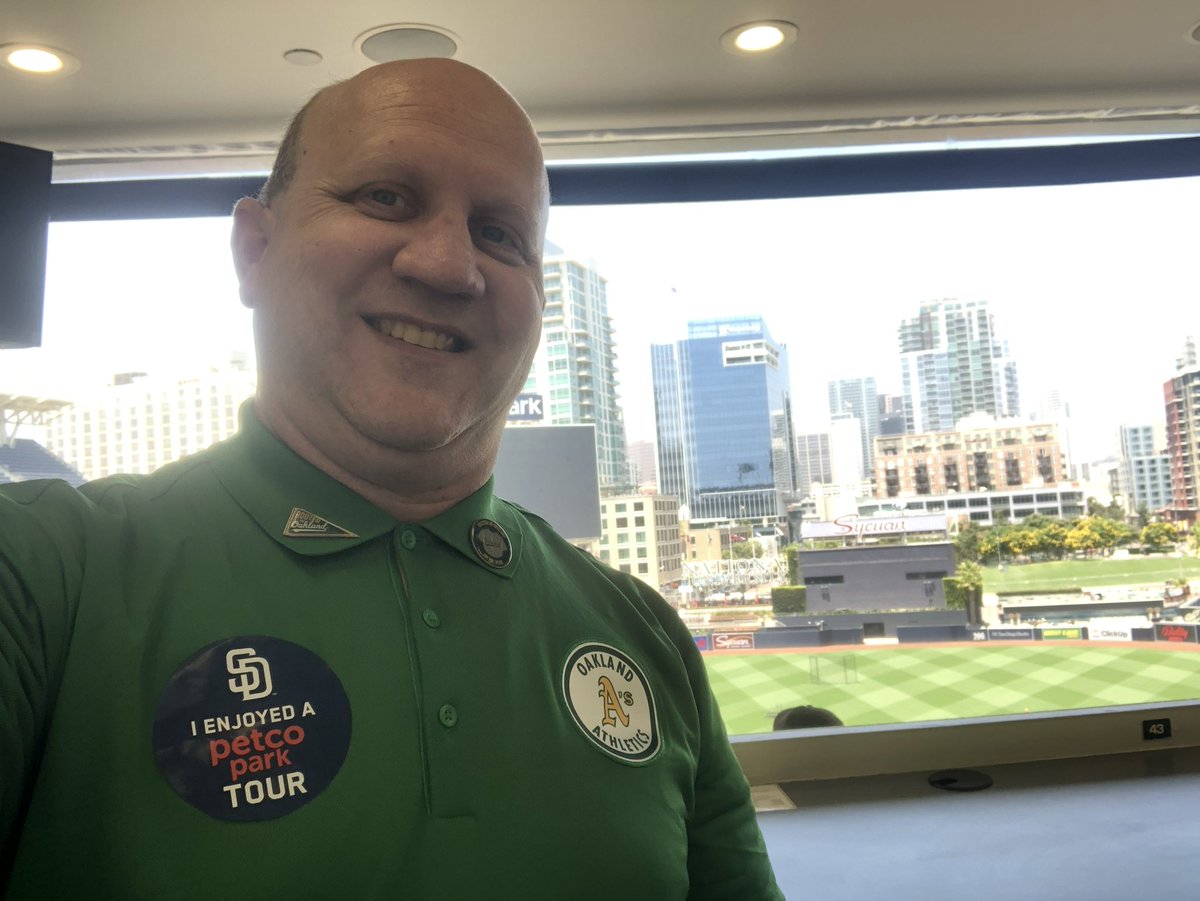 SacTownBarnbaum's tweet photo. Baseball is back. Teams will play a 162-game schedule in 2022 starting April 7th & 8th. If youβre an @Athletics fan, there is no better way to get to @Oakland than on @Amtrak. The @RingCentralColi Station is served exclusively by @CapitolCorridor. Save on gas.β½οΈ #TrainToTheGameπ https://t.co/ANZvFtYAul