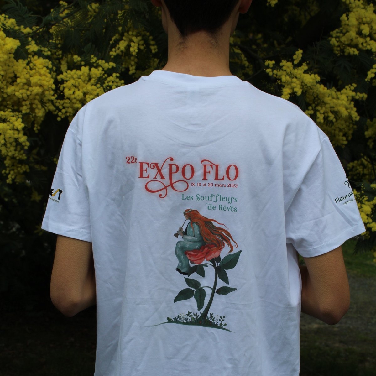 ExpoFlo's tweet photo. Nous sommes fiers de vous présenter le tee-shirt de la 22ième édition ! 🌿

Toute cette aventure Expo Flo serait difficile sans nos partenaires, alors nous tenions à remercier chaleureusement @Biobest_Group ainsi que Fleuron d'Anjou, pour leur généreux soutien ! 🤩 https://t.co/OQH1yp0R71
