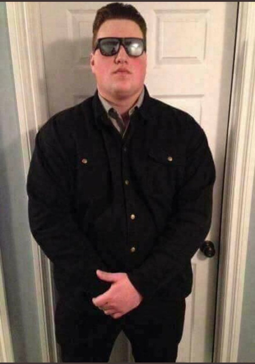 wutködernder kaktusroyale tweet media