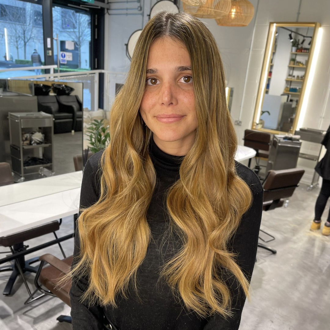 vixenandblush's tweet photo. That length, those tones, the beachy waves! A gorgeous transformation for Team Vixen👏😍
#HairExtensions #BeachyWaves #VixenandBlush https://t.co/uXHNpaQ6cm