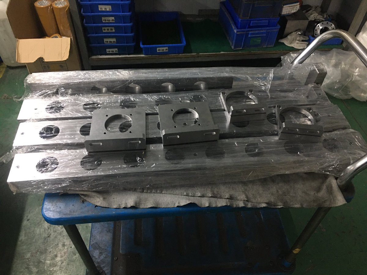 明日出荷準備中