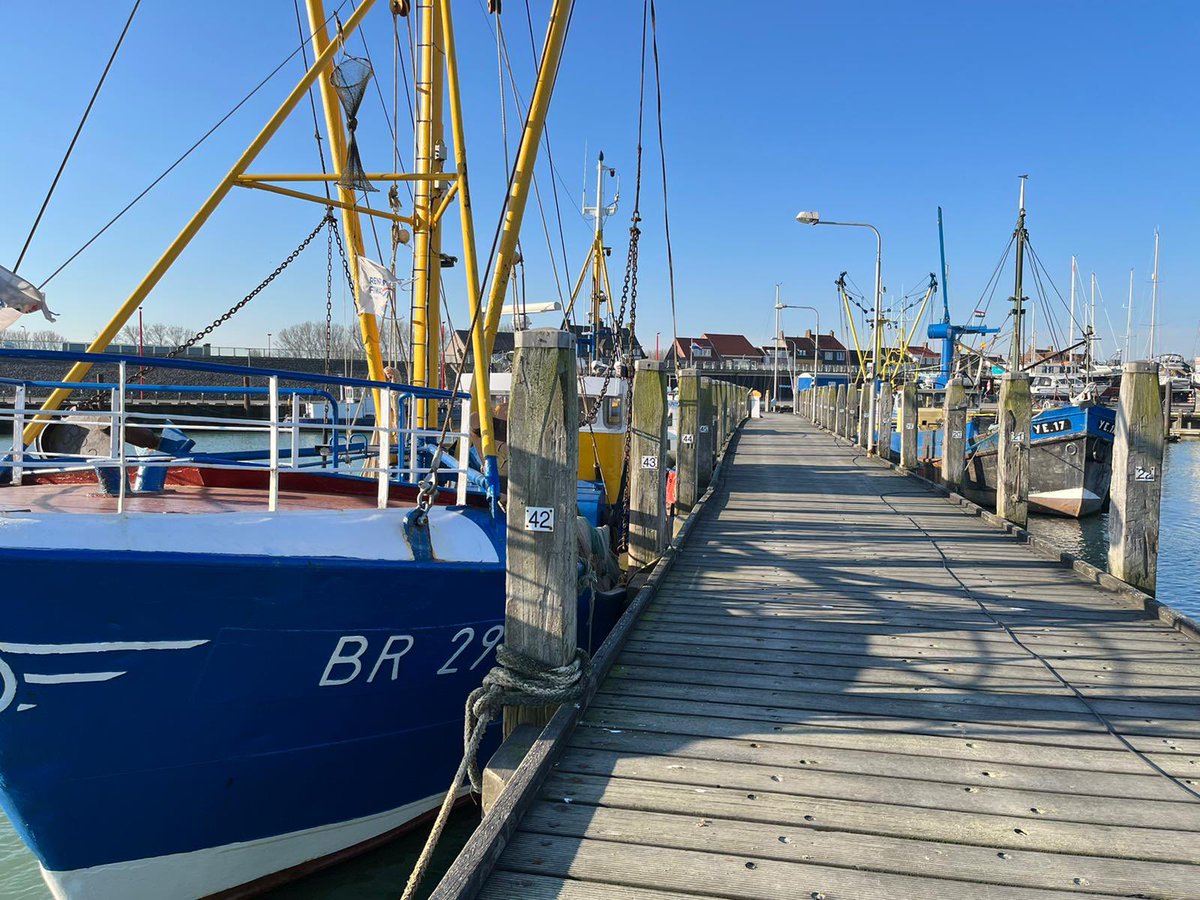 Vissersbond's tweet photo. Vandaag zijn collega’s @btscholten en Ruben van Beek in Breskens, Vlissingen en Stellendam voor de #plotterbestanden en ander divers werk aan boord bij de leden #vissers https://t.co/5ugLKANW6Q